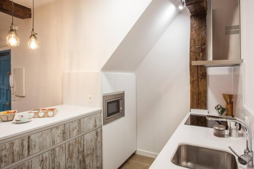 Bonito Apartamento, Nuevo Y En El Casco Viejo!!! Apartamento Bilbau Exterior foto